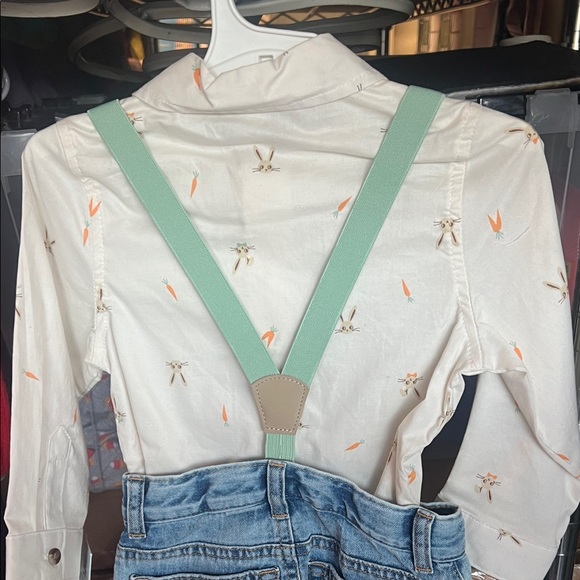 Boys Easter outfit Button-Up Shirt with Suspenders and Light Blue Jeans size 2T - Picture 3 of 3